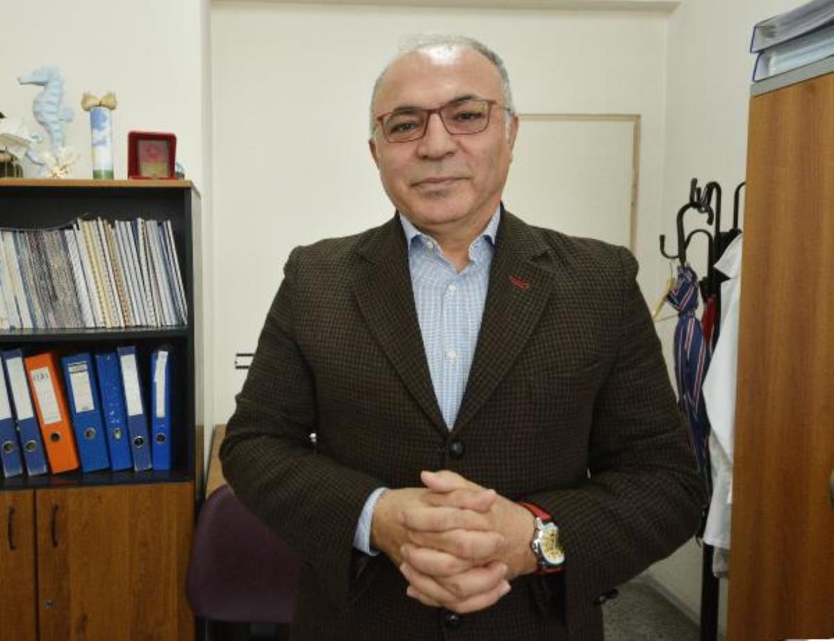 Prof. Dr. Coşkun Usta: 'Omicron' ile virüs kendi sonunu getiriyor