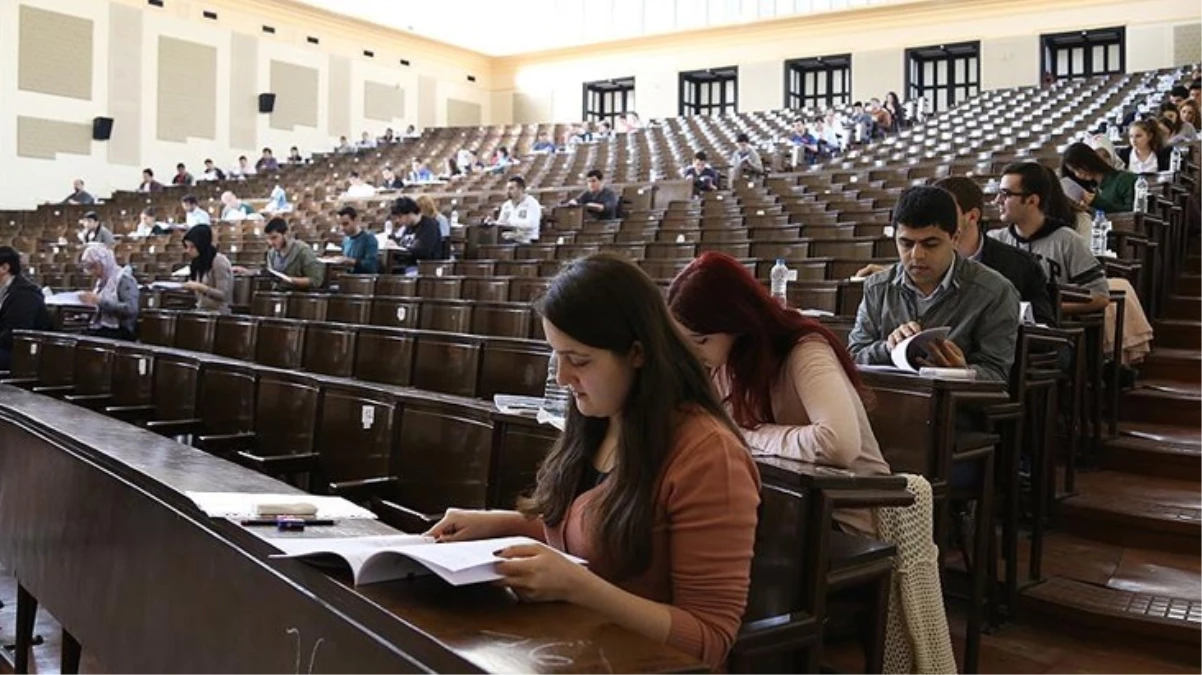 YÖK: Yabancı öğrenciler Türk öğrencilerin hak kaybına neden olmuyor