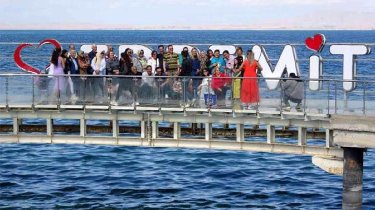 İranlı turistlerin adresi Van Gölü sahilleri oldu