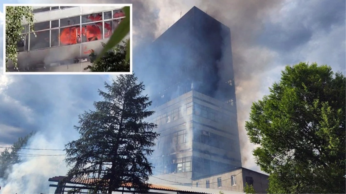Moskova'daki Savunma Araştırmaları Enstitüsü'nde yangın: 8 kişi hayatını kaybetti