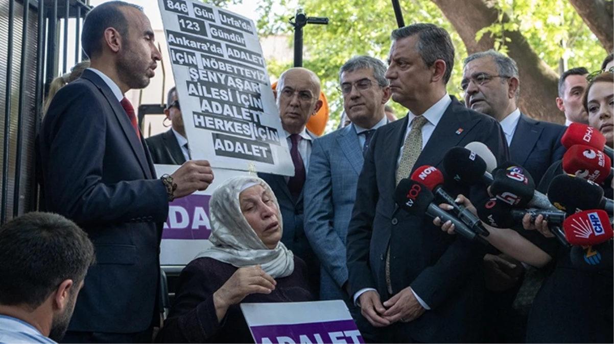 Özel, eşi ve 2 oğlu öldürülen Emine Şenyaşar'a söz verdi! Cumhurbaşkanı Erdoğan'a talebini iletecek