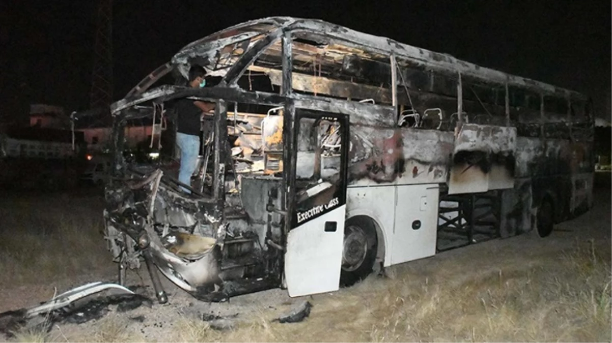 Pakistan'da bir ayda katliam gibi ikinci kaza! Otobüs vadiye uçtu, 28 kişi öldü